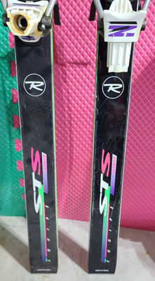 175cm Vintage Rossignol Straight Skis Equipe STS Carbon w/ Poles
