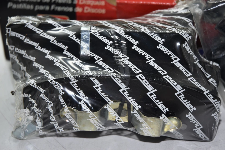 💎 1994-1999 Dodge Ram 3500 Front Brake Pad Set With Hardware 106.04590 - Image 4 of 4