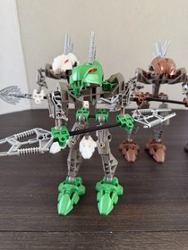 Lego Bionicle Rahkshi Lot of 4. w/ Instructions & Case.