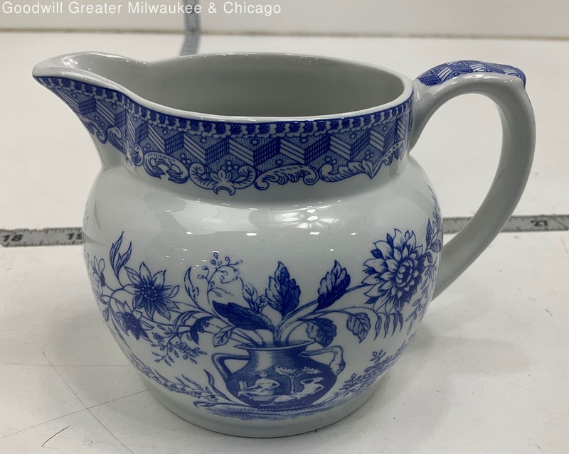 VTG The Spode Blue Room Collection 1832 Portland Vase 3.5" Creamer Pitcher Jug