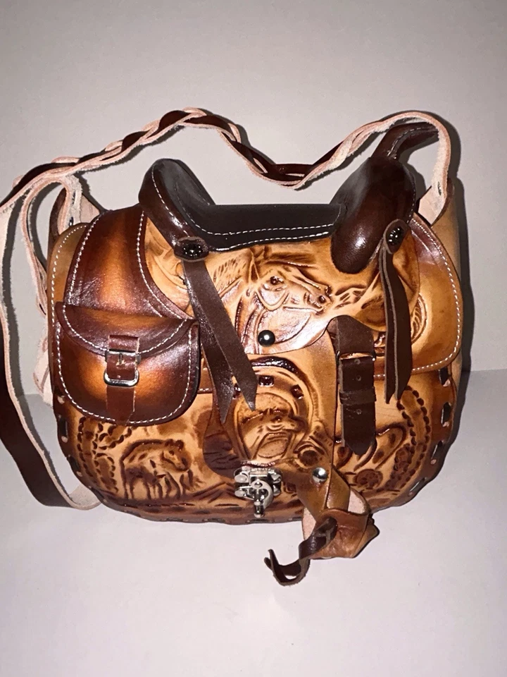Saddle Bag Purse Tooled Leather - Photo 1/4