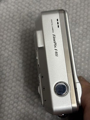 Fujifilm FinePix F Series F401 2.1MP Digital Camera - Metallic