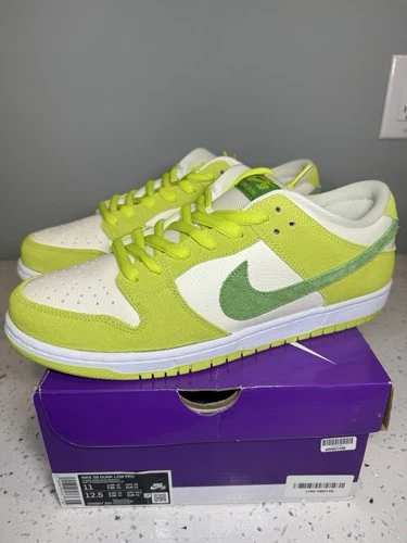 Nike SB Dunk Low Green Apple Size 11
