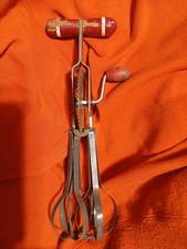 Vintage Ekco Egg Beater Hand Mixer Kitchen Red White Wood Handle Still Works Wel