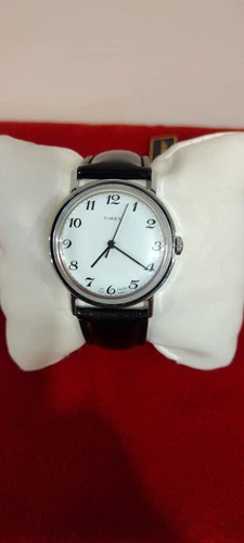 VTG. 1980 Timex Mercury Manual wind up  Men's watch. New leather band. Runs