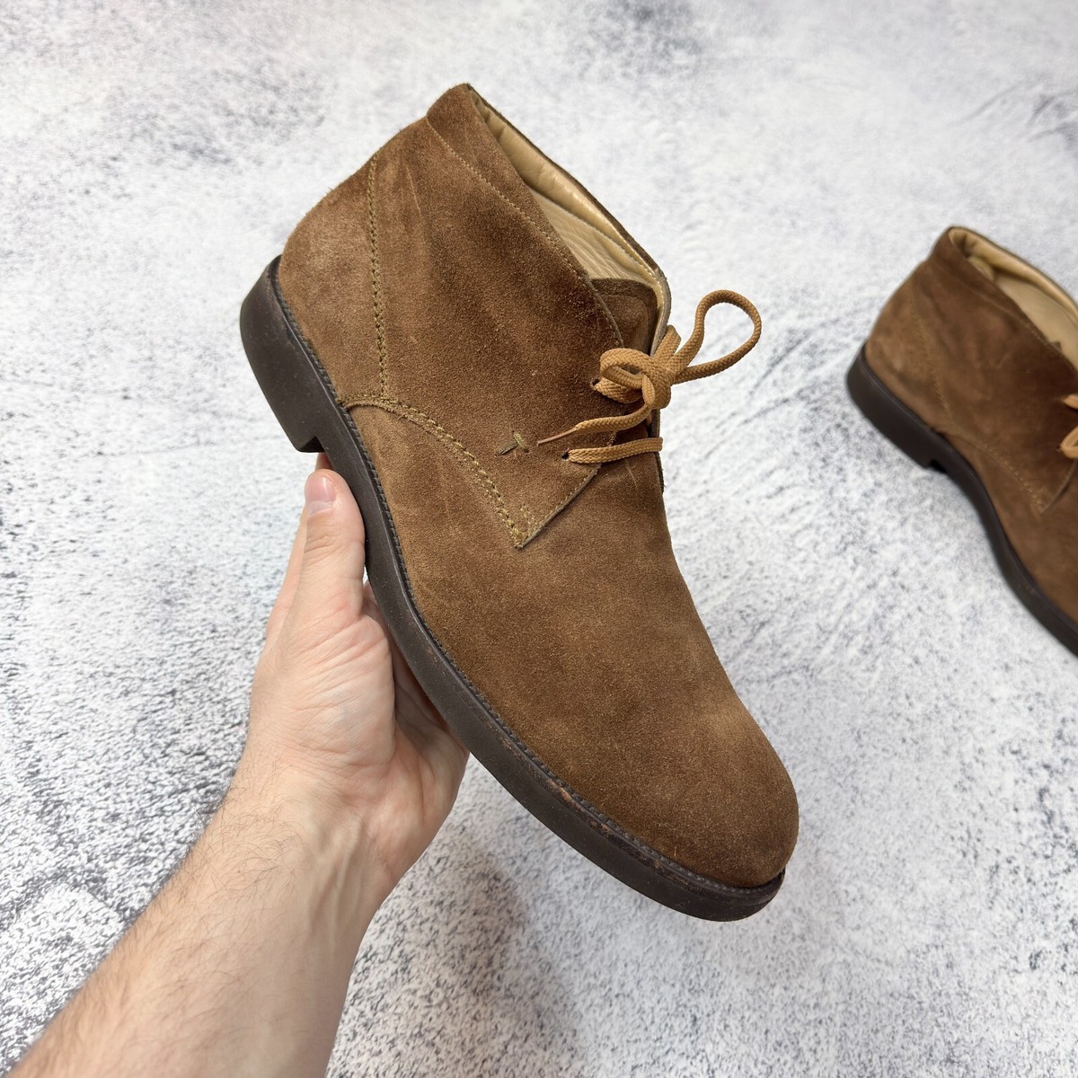 TOD\'S SUEDE BROWN LACED UP CHUKKA BOOTS SIZE 11(800 uploading-1782735.jpg main image 2