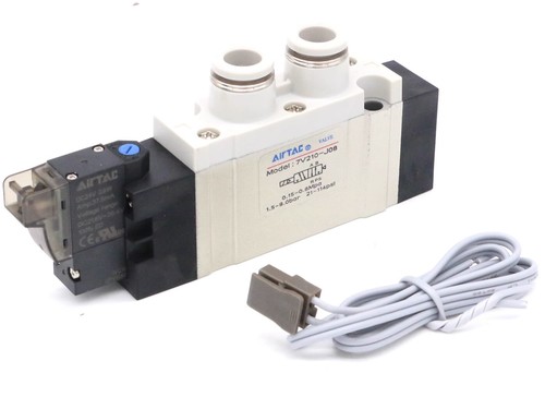 AIRTAC Solenoid Valves Air Valves 7V210-J08 AC220V 110V DC12V 24V 7V210J08B050 - 第 1/2 張圖片