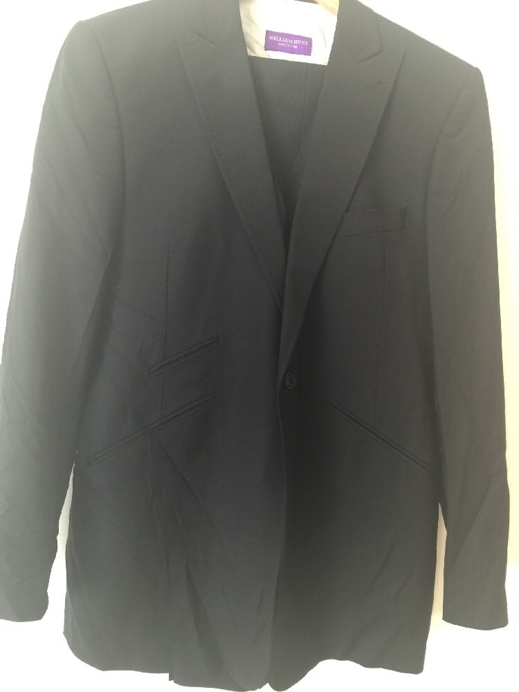 William Hunt Men's Black Suit UK 40