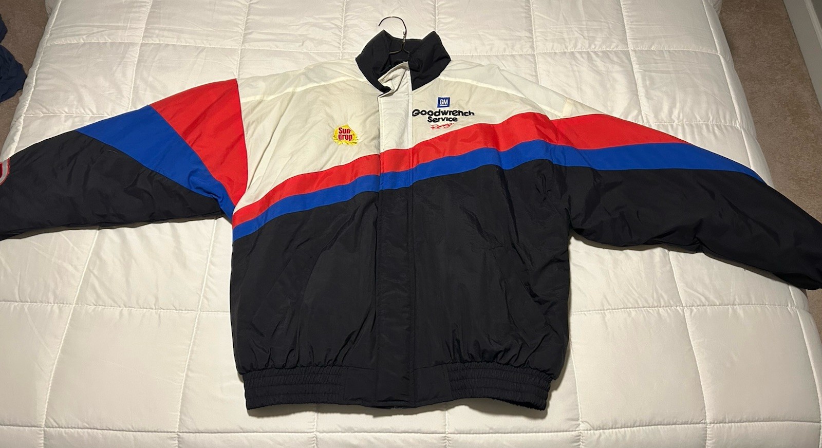 Dale Earnhardt Vintage Goodwrench Nascar Jacket Large Size Chase Authentics