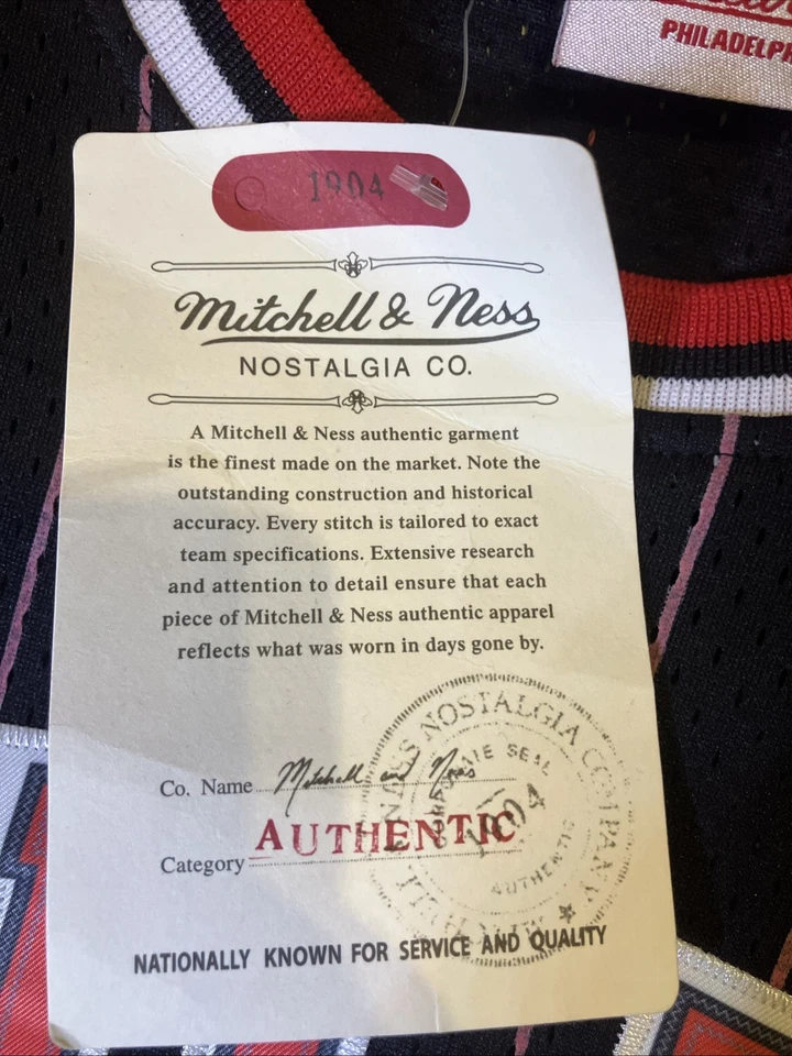 Michael Jordan Chicago Bulls Jersey Mitchell & Ness 1996-97 Hardwood Classics 40 - Image 2 of 4