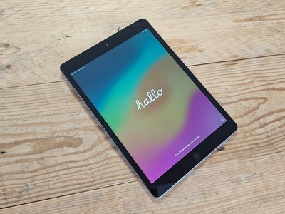 Apple iPad 8 Gen A2270 Wi-Fi 10,2'' Retina 32GB Space Grau iOS Tablet