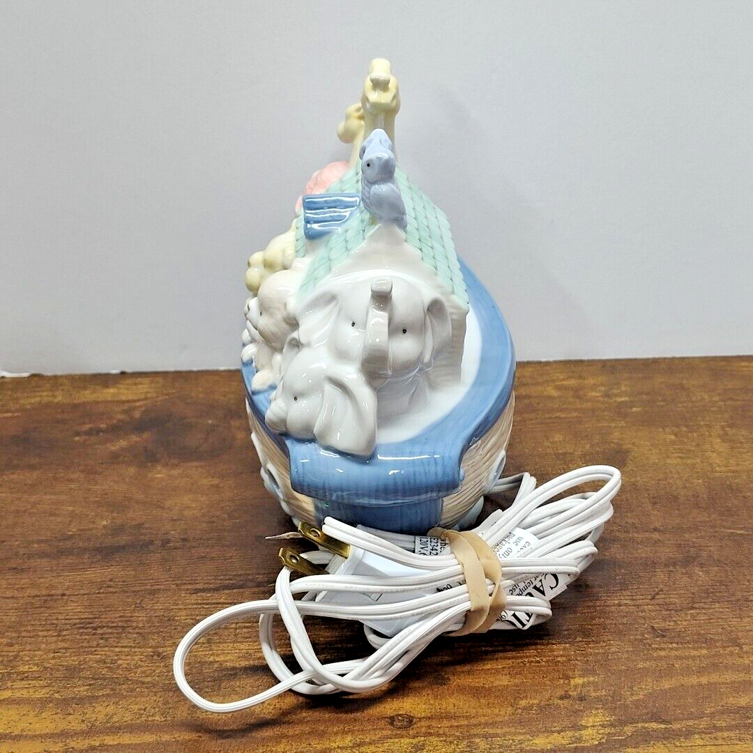 Vintage Noah's Ark Porcelain Nursery Bedroom 7