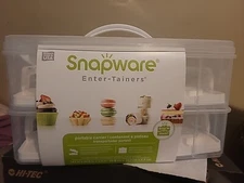Snapware Snap 'N Stack 2-Layer Cookie, Cake, Cupcake and Brownie Storage Carrier