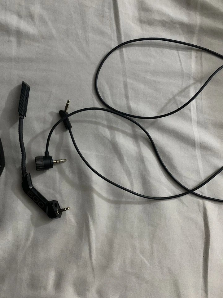 Plantronics RIG 500 PRO HX Wired Gaming Headset for Xbox One - Black - Image 4 of 4