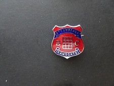 LBB090 GB  St Lawrence Ramsgate Vintage Bowls Association Enamel Badge