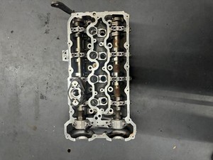 BMW F12 F11 F10 F07 F04 F02 F01 4.4 N63B44 Zylinderkopf Komplett 7573938 7573940