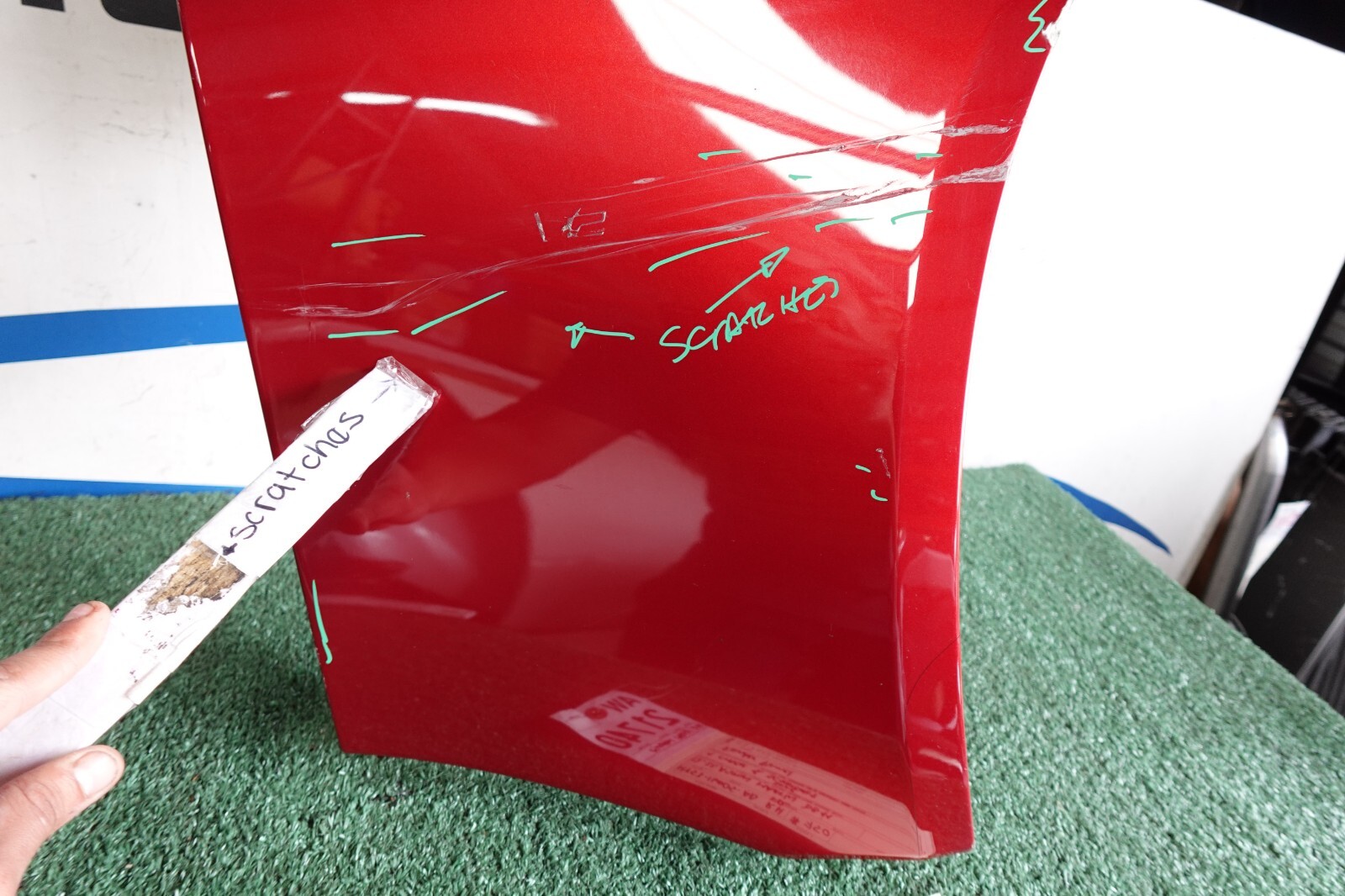 2017-2022 ASTON MARTIN DB11 RIGHT PASSENGER FRONT FENDER 2018 2021 OEM AW21740