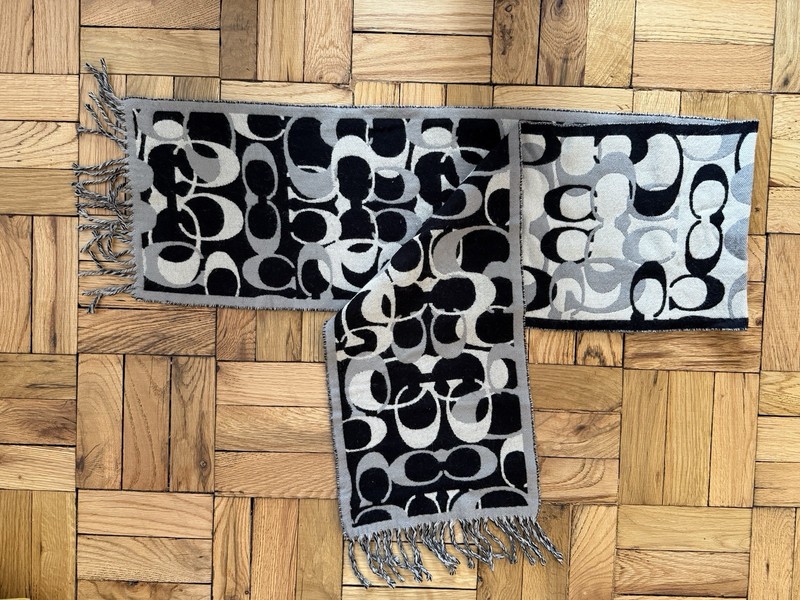 Coach C Knit Scarf One Size Fits All Black/grey/Silver 60”x7.5”