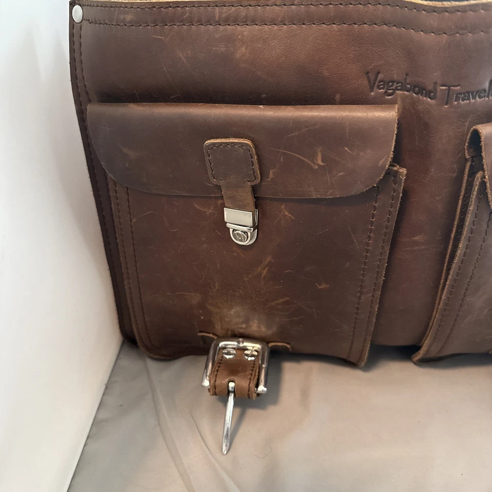 Vagabond Traveler Heavy Duty Cowhide Leather Laptop Bag Briefcase- 18” wide x 8” - Image 4 of 4
