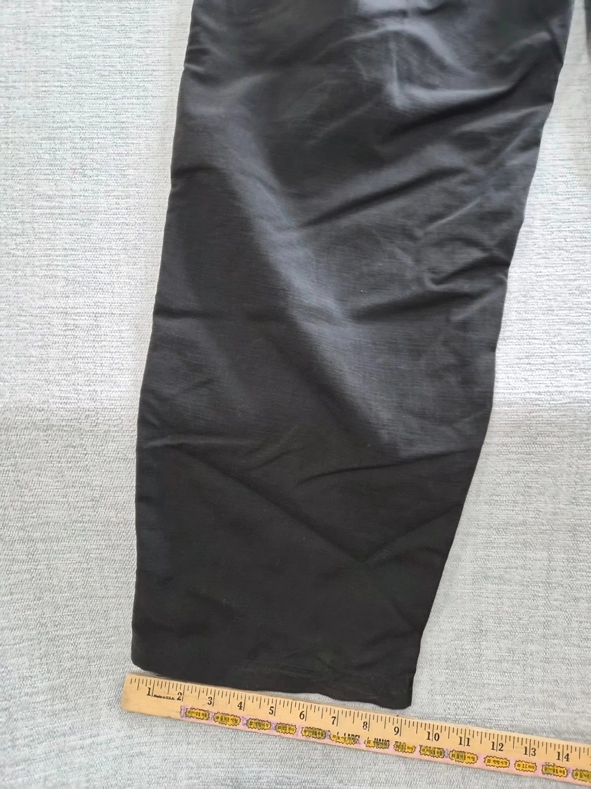 Rei Straight Pants Mens 34x30 Black Nylon Dark Wash Flat Front Outdoor Hiking