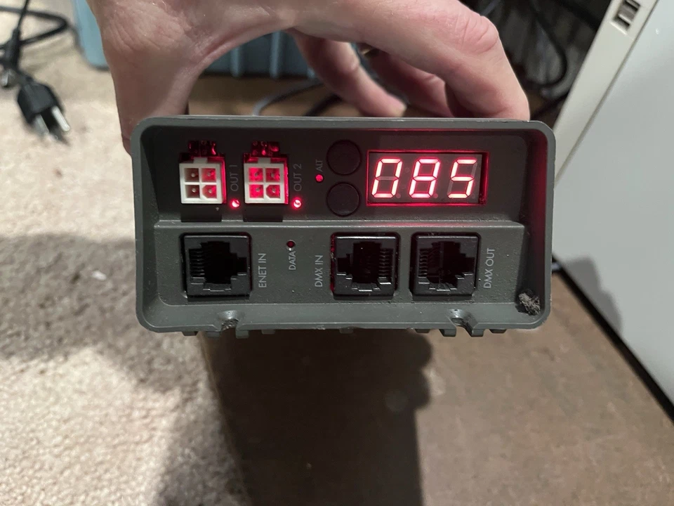 Philips sPDS-60ca 24V Power/Data Dmx/ethernet Power Supply w/cable - Image 3 of 4