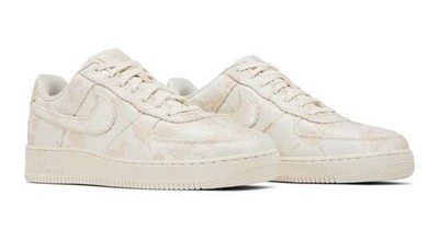 Nike Air Force 1 07 PRM 3 Satin Floral Pale Ivory, Size 11, AT4144 100