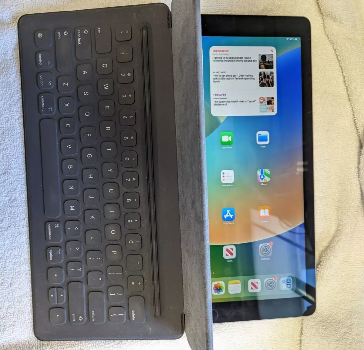 APPLE iPad Pro 12.9-inch 1st Gen Wi-Fi+Cellular 128GB Space Gray