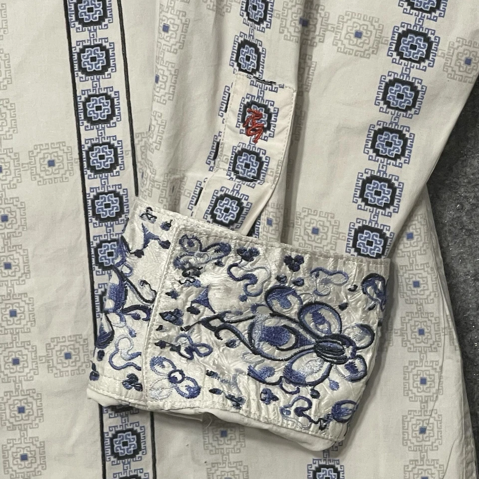 Robert Graham Men’s L Button Up Dress Shirt Long Sleeve Floral Embroidered Cuffs - Image 2 of 4