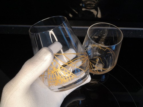 2 x Courvoisier Cognac Brandy Glasses Gold Detail Pattern Gilded - Picture 6 of 9
