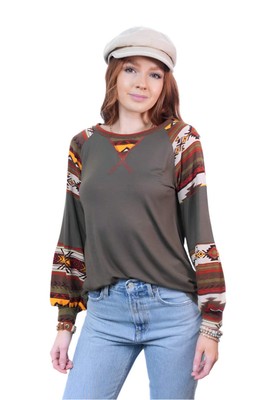 Celeste Geometric Round Neck Long Sleeve Top