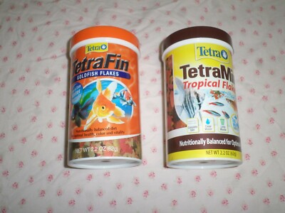 Tetra tropical or Goldfish Flakes balanced Diet Clear Water Formula