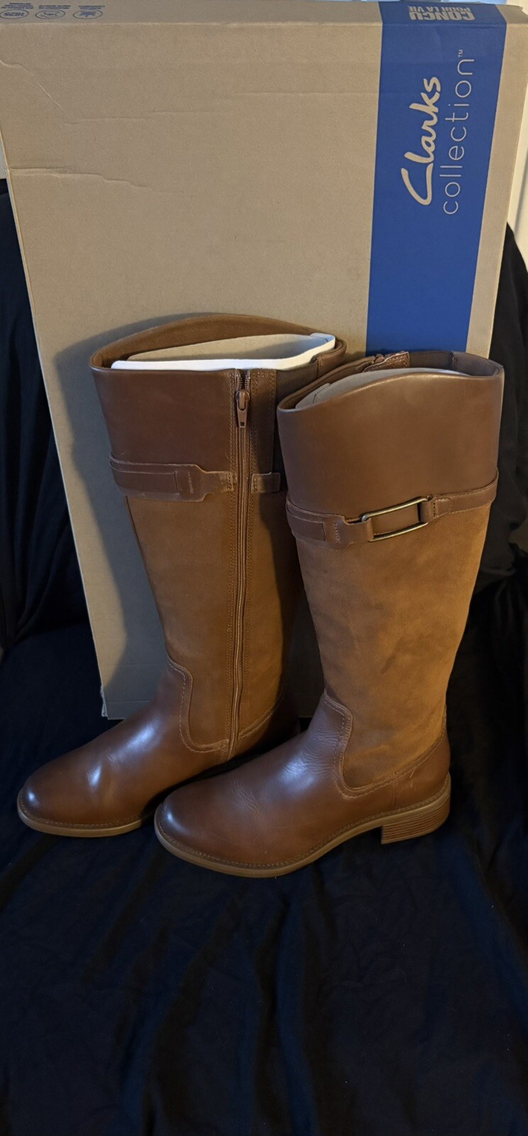 Clarks Women’s Maye Carly Boots - Tan- Size 9.5 - New In Box image 2