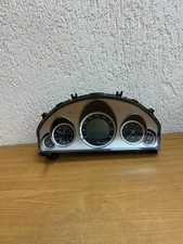 Compteur Mercedes 207