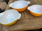 New ListingPyrex mixing bowls 3 daisy pattern, one owner nice retro