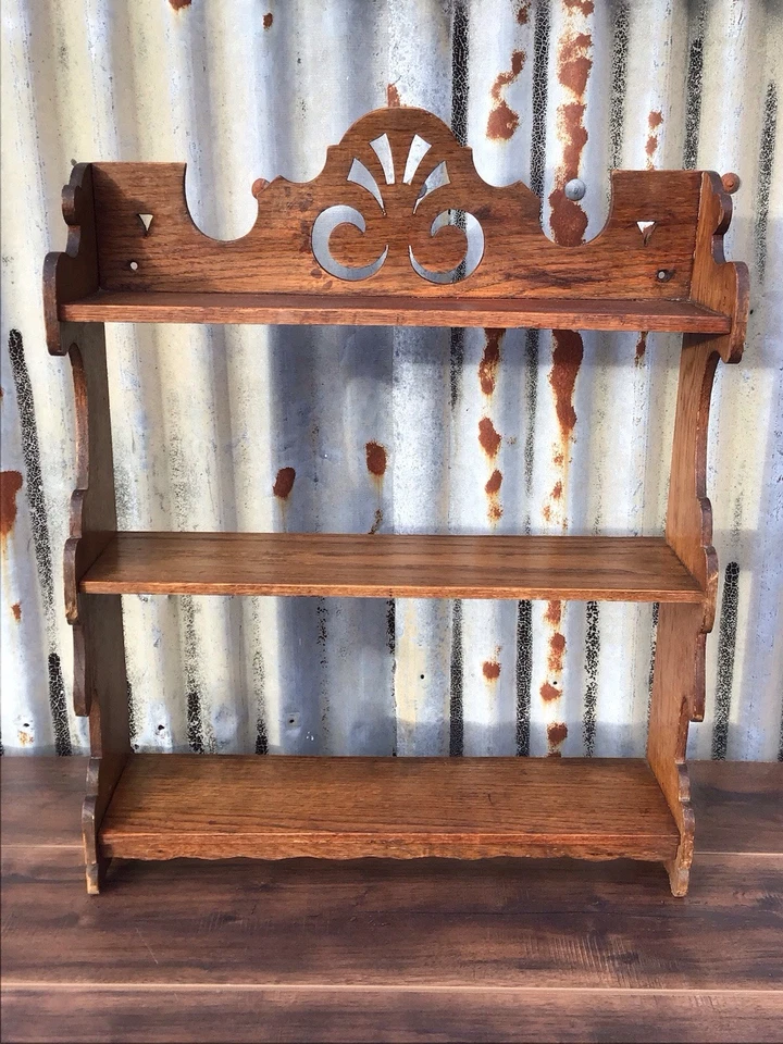 ANTIQUE CARVED OAK WALL MOUNTED SHELF / BOOKCASE WITH SCROLL DECORATION 19thC - Image 3 of 4