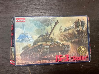 Roden IS-3 Stalin Soviet Heavy Tank 1/72 Scale Model Kit Open Box Vintage
