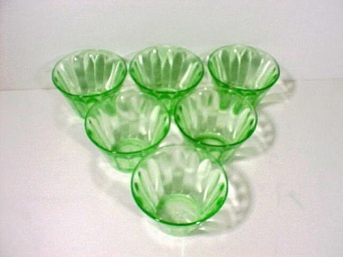 Set of 6 1930s Hazel Atlas Uranium Green Depression Glass Custard Cups