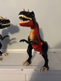 (2)  LEGO DINO ATTACK  T REX 7476 LARGE DINOSAUR - GREEN & RED