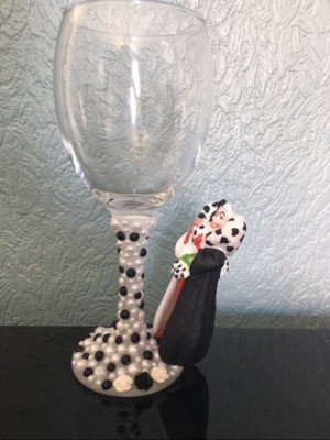 Cruella De'Vil Disney Figur Weinglas, 101 Dalmatiner, Disney Bösewicht 