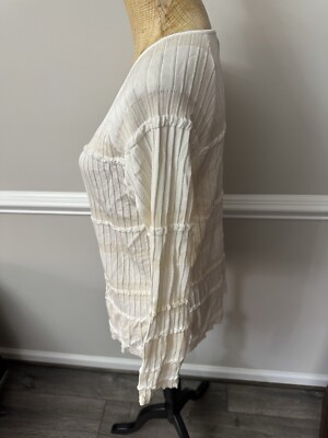 escada cardigan 44