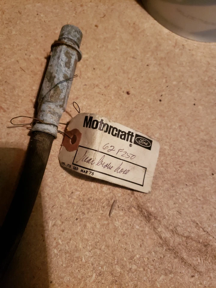 Freno conductor trasero izquierdo inferior 1962 F250 MOTORCRAFT Foto 2 de 4
