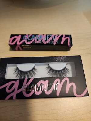 Glamnetic Magnetic Eyelashes Bella (NIB) Includes Liquid Magnetic Eyeliner 
