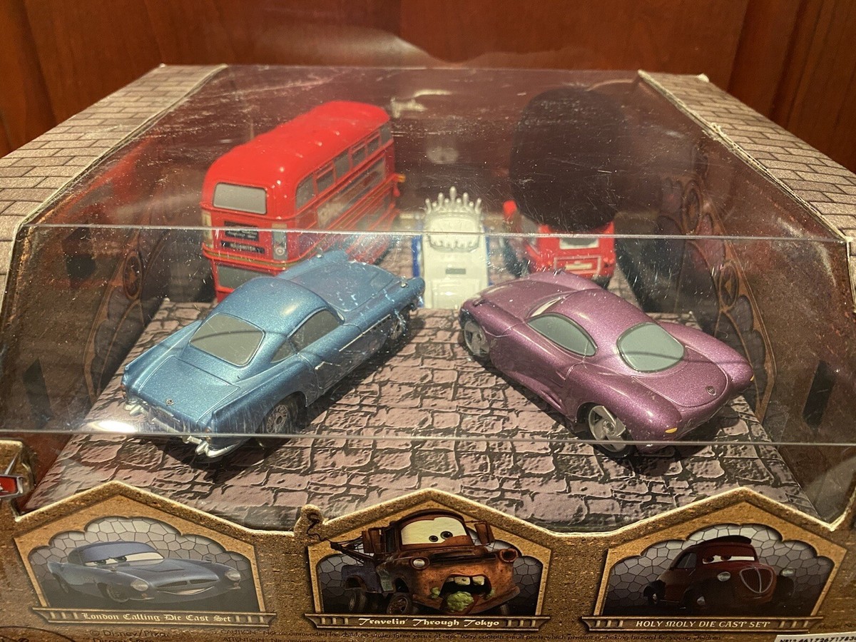 ディズニーストア Cars 2 ロンドン・コーリング・ダイキャストセット ディズニーストア Cars 2 ロンドン・コーリング・ダイキャスト
