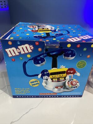 M&M Telephone Phone AM/FM Radio Alarm Clock Snooze Button M&M Telephone Phone AM/FM Radio Alarm Clock Snooze Button