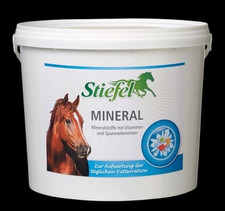 Stiefel Mineral 3 kg Ergänzungsfutter Pferde Grundversorgung Aufwertung Futter