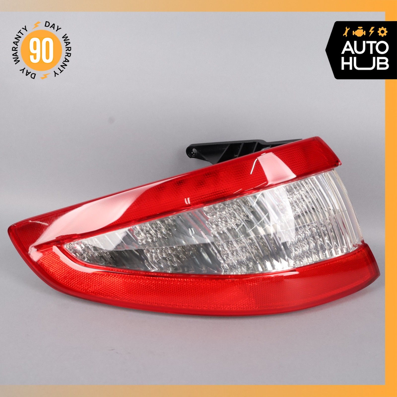 08-12 Maserati GranTurismo M145 Left Side Outer Tail Light Lamp 234379 OEM 45k