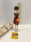 VTG 1962 #850 Barbie Midge Bubble Cut Brunette Maroon Dress, Box, Stand, Purse