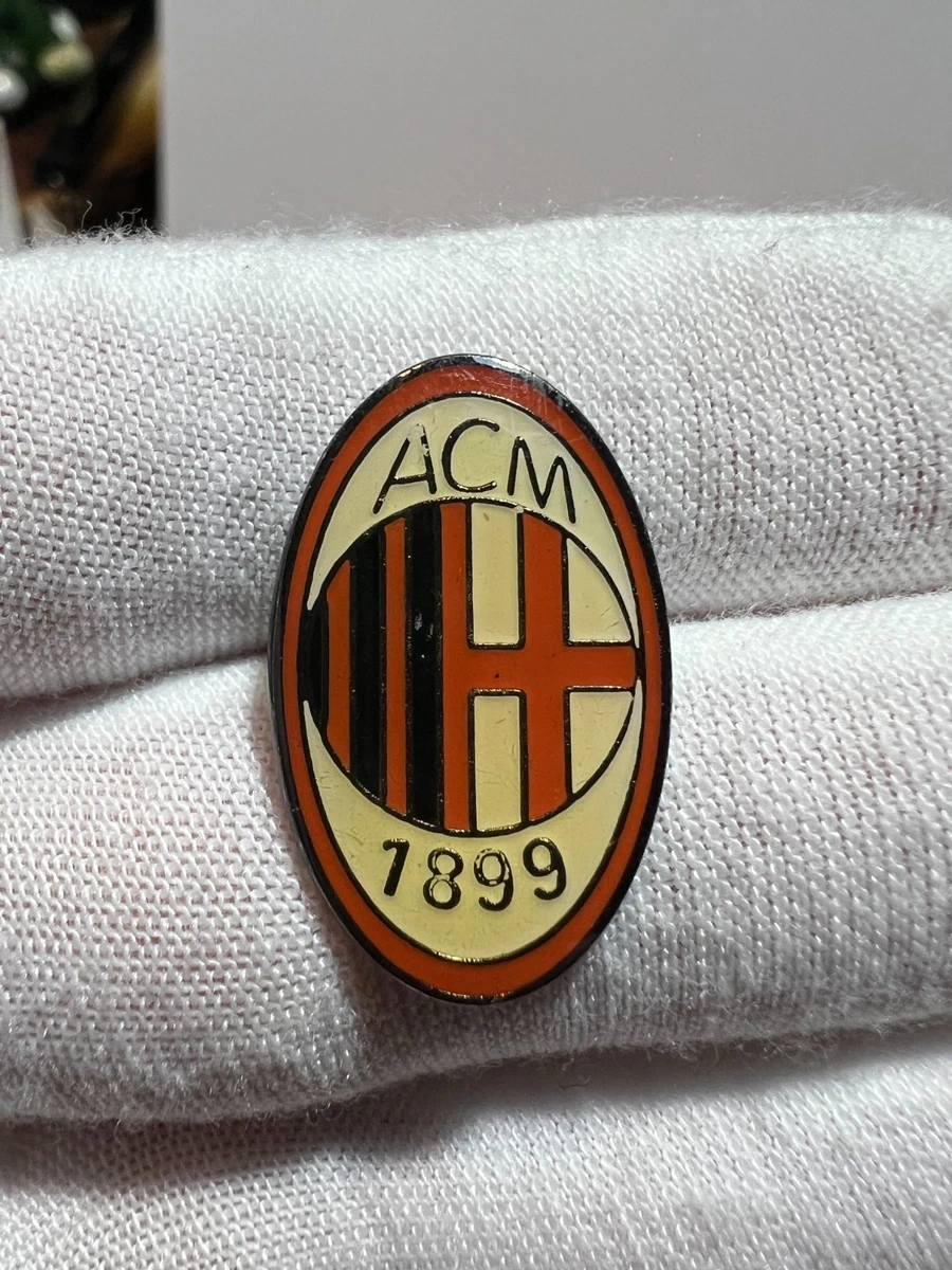 Pin's Milan AC - Plastique - Années 70 - Football Italien