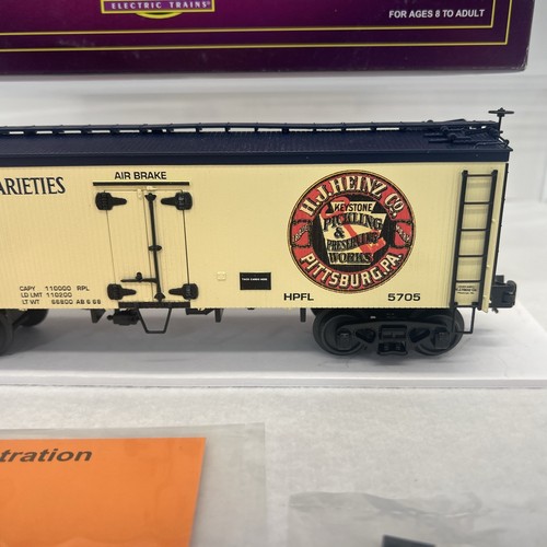 MTH Premier 20-94331 Heinz Girl In Pink 36’ Wood Reefer O Gauge #5705 New - Picture 4 of 15