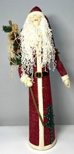 Vintage Style Santa Claus Figurine With Tree  Star Decor